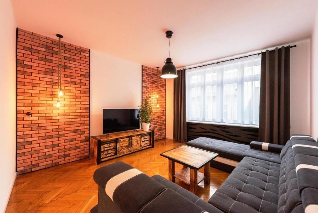 Apartament Loft Apartamento Bielsko-Biala Exterior foto